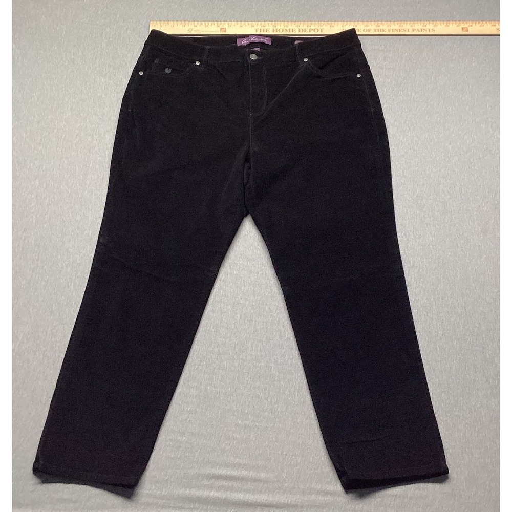Gloria Vanderbilt Amanda Size 16W Short Corduroy Black